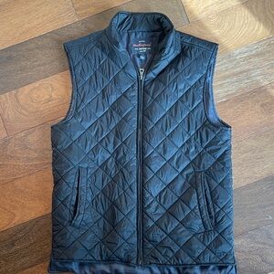 Men's Black Quilted Vest weather proof vintage